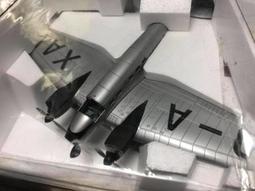 H3111巴西紫水晶洞含座重：4.4kg 含座尺寸：高31cm寬21cm厚度17cm洞深4cm 歷史價格詳細信息