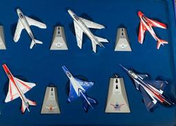 現貨殲20飛機特爾博模型1:120殲20合金J20航空模型戰斗機成品擺件 歷史價格詳細信息