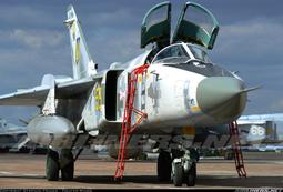 烏克蘭戰場：一個戰地攝影的親身經歷/宮嶋茂樹【城邦讀書花園】 歷史價格詳細信息