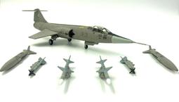 最後一批義大利進口塗金裱框壁畫~青花瓷壺主題 人文氣韻 優美典雅 適咖啡館/書店/歐風民宿/攝影棚小道具 歷史價格詳細信息