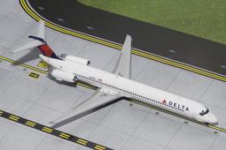 鐵鳥俱樂部 GeminiJets 1/200 美國空軍 USA Air Force C-130 48152 歷史價格詳細信息