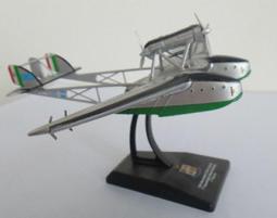 有現貨,隨下隨出 2017年 強勢回歸 鋼彈薩克 超潮腰肩包 總共三色 低價強襲 歷史價格詳細信息