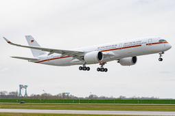 鐵鳥俱樂部 JC Wings 1/200 國泰航空 Cathay Pacific A340-300 B-HXH 歷史價格詳細信息