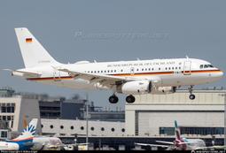 鐵鳥俱樂部 JC Wings 1/200 國泰航空 Cathay Pacific A340-300 B-HXH 歷史價格詳細信息