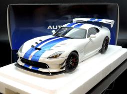 1/18 AUTOart Dodge VIPER SRT-10 2003 PROTOTYPE VERSION 紅色 歷史價格詳細信息