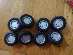 1:18 聲光摩輪木材運輸拖板車(吊臂可申縮轉動)(燈光音效/音樂/說故事)(5822) 歷史價格詳細信息