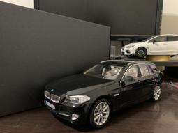 【E.M.C】1:18 1/18 BMW F10 F11 G30 手工客製化 國道警車 金屬模型車 含玻璃木製展示盒 歷史價格詳細信息