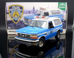 1/18 GreenLight Four Post Lift 四柱升降機 高低可調 起重機 維修 場景 升降機 BMW 歷史價格詳細信息