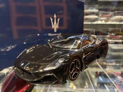 吉華@ 1/18 BBR P18220D Maserati Grecale Trofeo Blu Nobile 歷史價格詳細信息