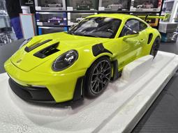 1/18 Porsche 911 GT3 CARRERA CUP 2005 Winner of Macau GP 歷史價格詳細信息