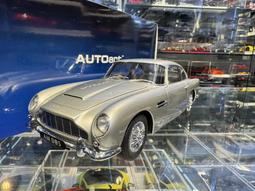 吉華@ 1/18 AutoArt 76065 McLaren P1 (Fire Black) 歷史價格詳細信息