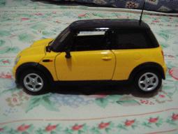 現貨1:24汽車模型M8雷霆版合金車模擺件聲光前輪轉向男生收藏 歷史價格詳細信息