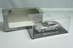 【保時捷原廠精品盒裝Norev製】 1/18 Porsche Panamera Turbo S 1:18 模型車 歷史價格詳細信息