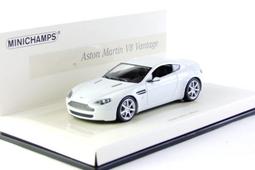Minichamps Aston Martin DB5 007 皇家夜總會 歷史價格詳細信息