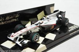 【特價現貨】1:43 Minichamps Volvo 240 GL Break 1986 深藍/黑色 歷史價格詳細信息