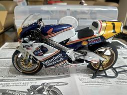 Honda NSR500 2001年冠軍 羅西&lt;摩托車世界冠軍系列&gt;1/22摩托車完成品NO.450355 PROTAR 歷史價格詳細信息