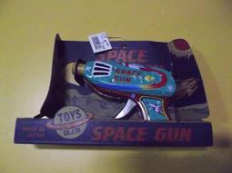 早期 日本 鑄鐵 風鈴 南部鐵器 岩鑄 吊燈籠 風鈴 手工鑄鐵鈴噹 門後鈴 吊飾品掛飾品  ～～ 歷史價格詳細信息