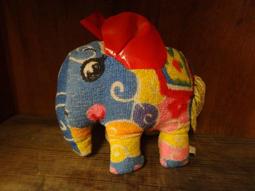 ▲美好時光▼ 收藏-台灣早期 類似皮製口罩 早期懷舊收藏/老玩具 歷史價格詳細信息