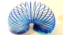 彩虹圈 彈簧 益智彩虹圈 七彩彈簧 彈簧圈 彈力圈 妙妙圈 懷舊玩具 童玩 兒童 益智玩具【G11013101】塔克 歷史價格詳細信息