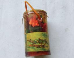 小猴子玩具鋪~~懷舊古早味童玩~氣壓跳馬~~不挑款~售價:10元/個 歷史價格詳細信息