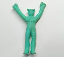 ▲宇宙城▼ 人物角色造型鬥片塑膠片 9個一起賣 二手 老玩具 早期懷舊收藏 DG 歷史價格詳細信息