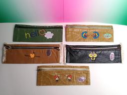 ▲宇宙城▼ 可口香味水壺1個(民族風小孩圖案) 高雄興隆塑膠工廠出品 學生用品 老雜貨 早期懷舊收藏 BB 歷史價格詳細信息