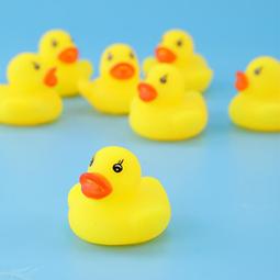 [嗶嗶嗶] 小熊維尼 後視鏡對貼 油箱蓋 安全帽貼紙 卡通車貼 行李箱貼紙 燈眉貼 趣味貼紙 車身貼紙 遮刮痕貼 現貨 歷史價格詳細信息