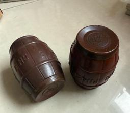 兩個標本盤子，大個的是康熙年的青花蝶戀花，另一個是天啟左右明8295 歷史價格詳細信息