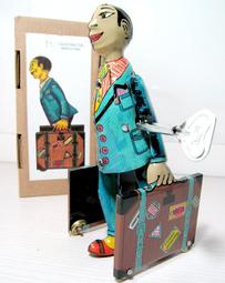 +鐵八甲+複刻鐵皮玩具機器人鼓手中間藍色那隻 歷史價格詳細信息