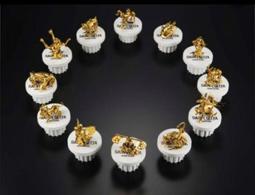 萬代 迷你版 布萊澤奧特曼手鐲變身器 佩戴腕帶套裝發聲模型 歷史價格詳細信息