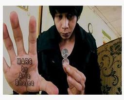 B340．粉藍LOVE戒指 情侶對戒 男女對戒 無分戒圍 開口設計可調整大小 銀飾手飾水鑽情人戒指指環首飾配件女飾品 歷史價格詳細信息