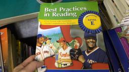 附光碟無劃記 Just Right Student's Book Intermediate  42Y 歷史價格詳細信息