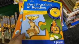 附光碟無劃記 Just Right Student's Book Intermediate  42Y 歷史價格詳細信息