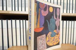 Through the North Pole Snow(精裝)/Polly Faber【禮筑外文書店】[9折] 歷史價格詳細信息