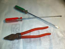 委託出清-APPLE IPHONE 3GS-16G電池待機3天以上是5.01版非6.01不適3GS版本效能降低 歷史價格詳細信息