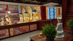 0968825567雲嘉南清明掃墓撿骨骨灰罐一套1萬2客人拋售慈雲骨灰位4樓南區B排4層51號還有其他樓層收購批發價慈雲 歷史價格詳細信息