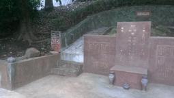 墓園 設計 承造 建造 修理 管理 撿骨 提金進塔 墓地提供 墓地高壓清洗 墓碑字體等從新安金箔 歷史價格詳細信息