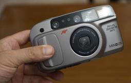 Minolta Riva zoom 70W 底片相機 2手 歷史價格詳細信息