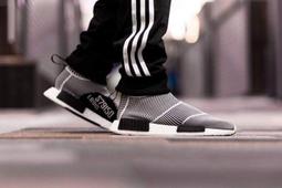 全新 絕版 Pintoo 繽紛聖誕 立體球型 拼圖 60片 塑膠拼圖 裝飾品 手工 DIY 不用上膠 歷史價格詳細信息