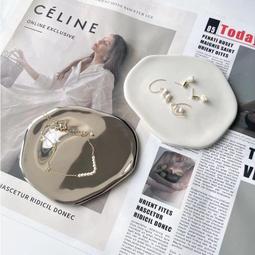 台灣現貨【超高cp值】戶外露營 防潮防水 單人 雙人 家用 午睡床墊 折疊睡墊 地席 草地墊 方便攜帶 辦公室 午休 送 歷史價格詳細信息