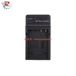 【熱賣】國際電工86型工業灰色大板一開五孔插座面板廠家批發墻壁開關插座 歷史價格詳細信息