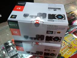 白色※台北快貨※黑莓機 Blackberry Passport 32GB 國際版SQW100-1, 美版SQW100-3 歷史價格詳細信息