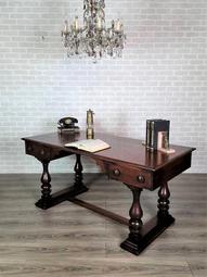 老法國 雙球關節 懸臂 工作燈  . 法國古董蛋白石玻璃燈罩 . 手臂由鐵製成，夾具/球形接頭由鋁製成 . 臂接頭由黃銅 歷史價格詳細信息