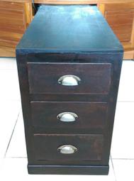 桌板~檜木~一塊板~有裂痕~已去漆~沒有桌腳~長約102.7cm 歷史價格詳細信息