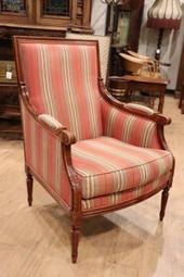 ~ ~ ~法國LONGCHAMP 經典細緻皮革側背包~非義大利國製格紋Hermes CD LV DG元起標 歷史價格詳細信息