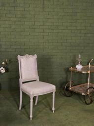 全新布面kangol行李箱，可以加大，密碼鎖，飛機輪，如照片，只能板橋江子翠捷運站五號出口自取，限量特價28吋1680元 歷史價格詳細信息