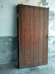 全檜木 日治時代 老臺灣 公部門 報架寫字檯 . 全原件  多功能 寫字檯 以及 報架 細節漂亮 . 老台鐵？ 日治總督 歷史價格詳細信息