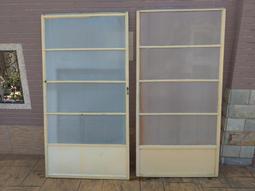 早期檜木門(20)~~櫥櫃拉門~~榫接~~寬約76.5CM~~只有一片 歷史價格詳細信息