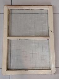 檜木窗.難得一見9宮格窗.古早大戶人家才有.純正台灣檜木(厚料).長92寬94公分.先到先選.要買要快慢來就沒有了 歷史價格詳細信息