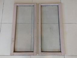 檜木窗.難得一見9宮格窗.古早大戶人家才有.純正台灣檜木(厚料).長92寬94公分.先到先選.要買要快慢來就沒有了 歷史價格詳細信息